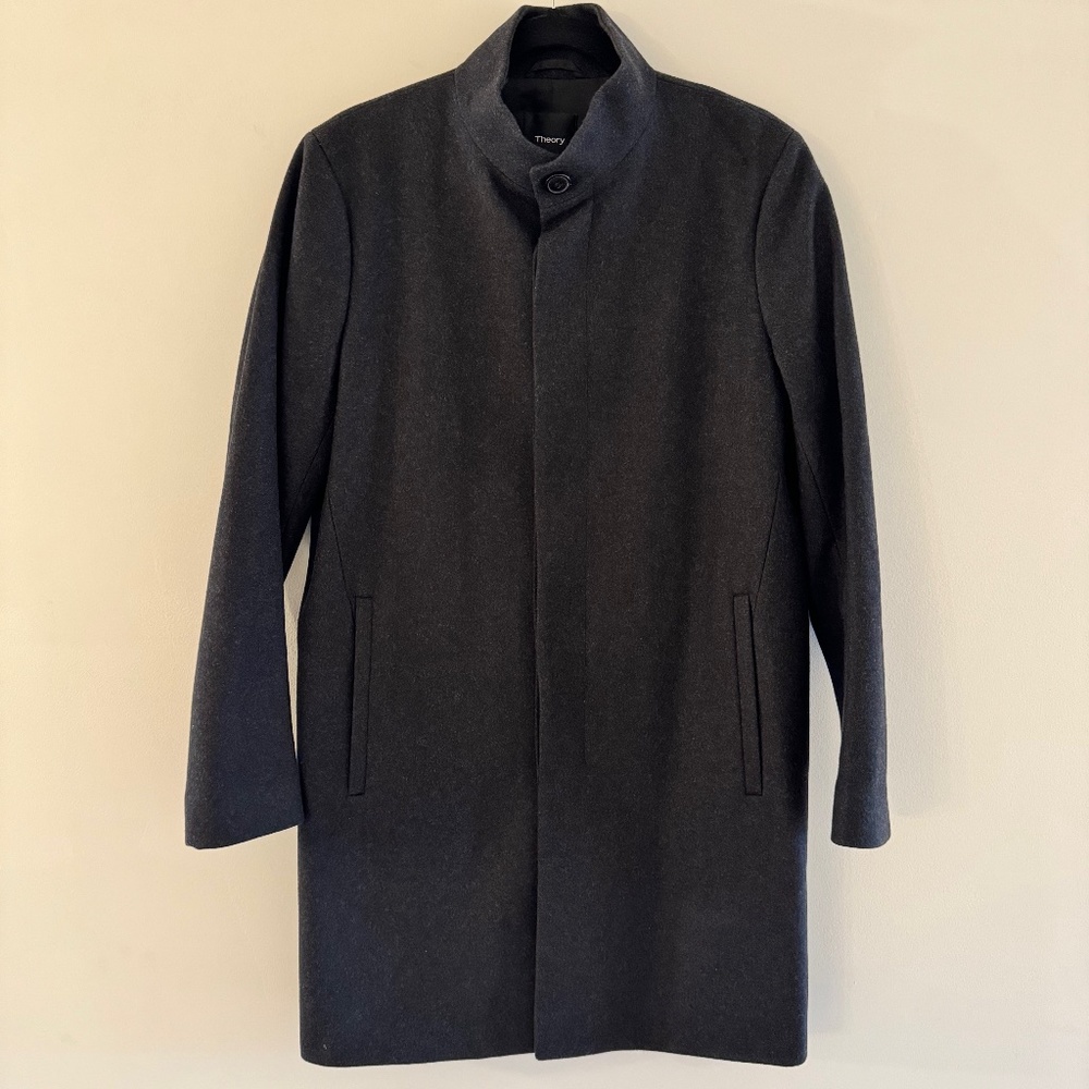 Theory wool/cashmere overcoat – Men's size M